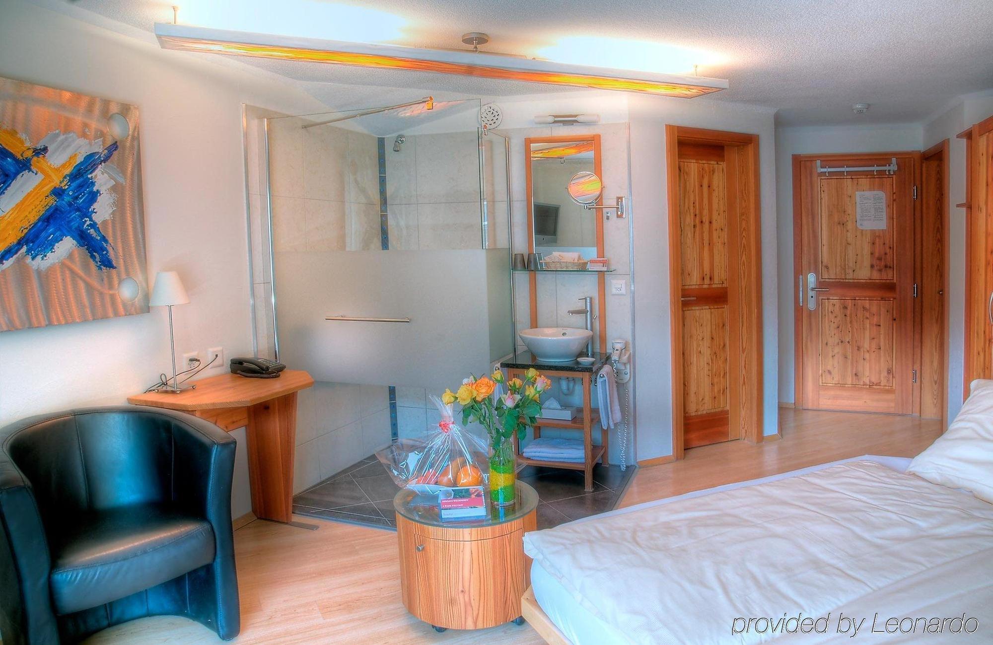 Sunstar Hotel Zermatt Room photo